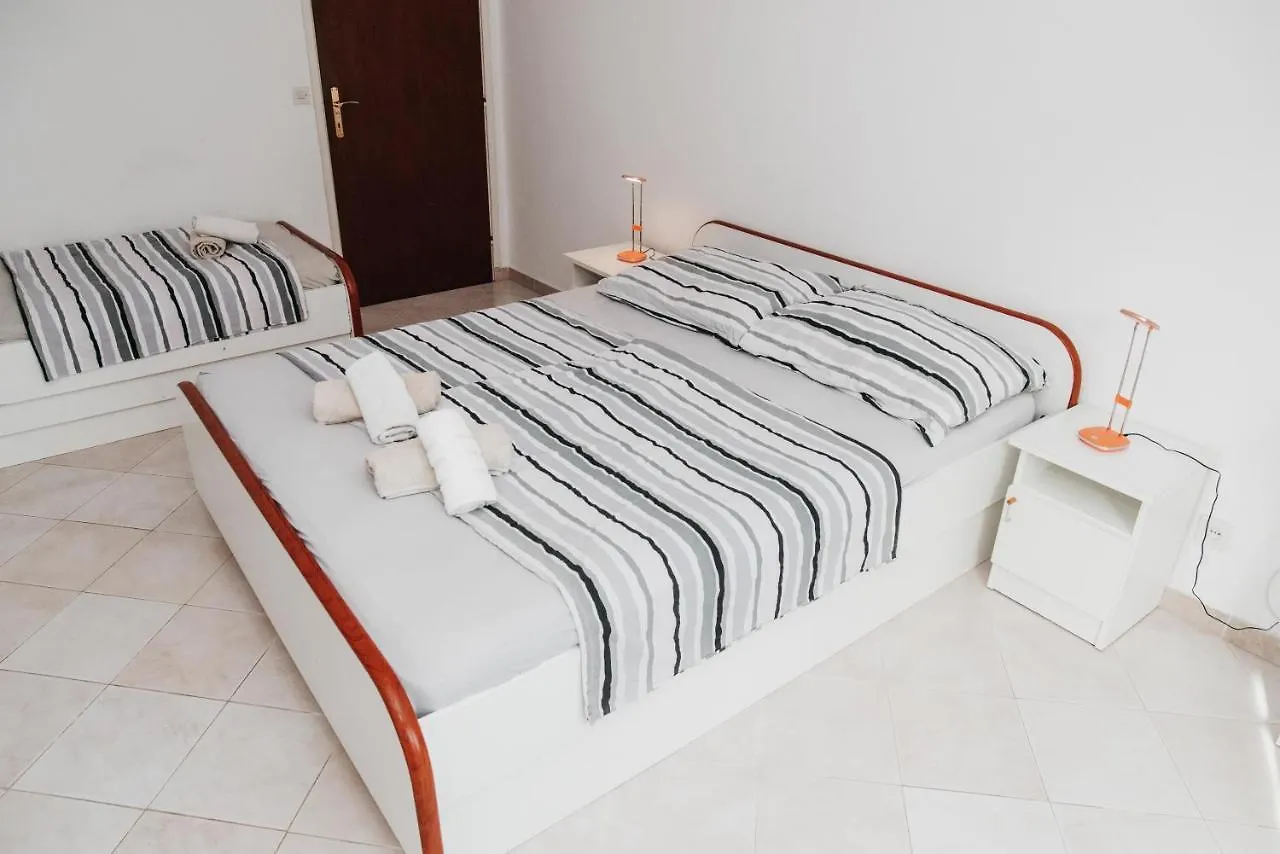 Villa Aequum Okrug Gornji