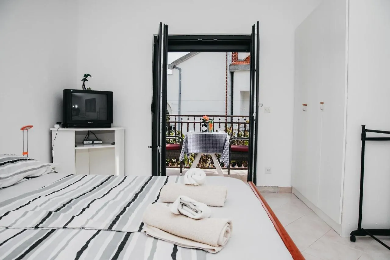Villa Aequum Okrug Gornji