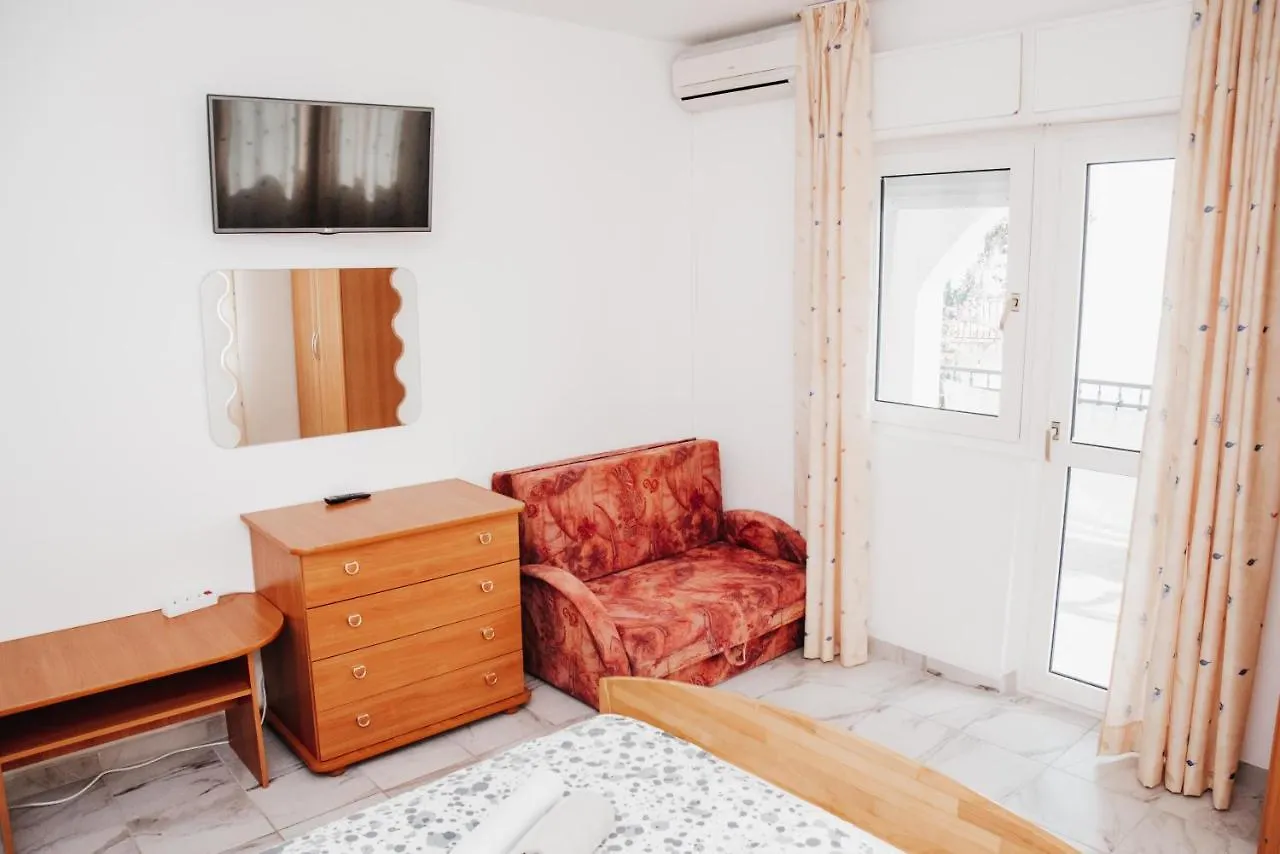 Villa Aequum Gasthof Okrug Gornji